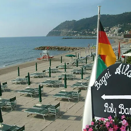 Apartmán Trilocale Ristrutturato A 200m Dal Mare:vinci246 Alassio
