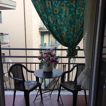 Trilocale Ristrutturato A 200m Dal Mare:vinci246 Daire *